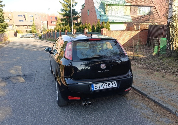 Fiat Punto Evo cena 12990 przebieg: 219999, rok produkcji 2011 z Katowice małe 67